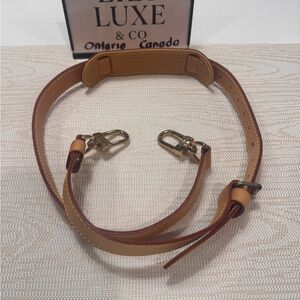 LV Vachetta Shoulder Strap 40” X 1”